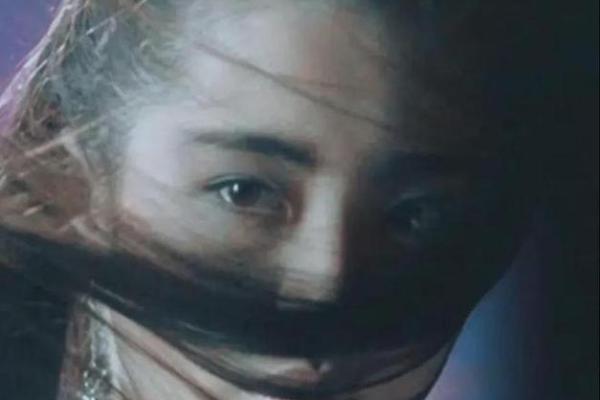 王祖贤命运背后的星象与八字揭秘