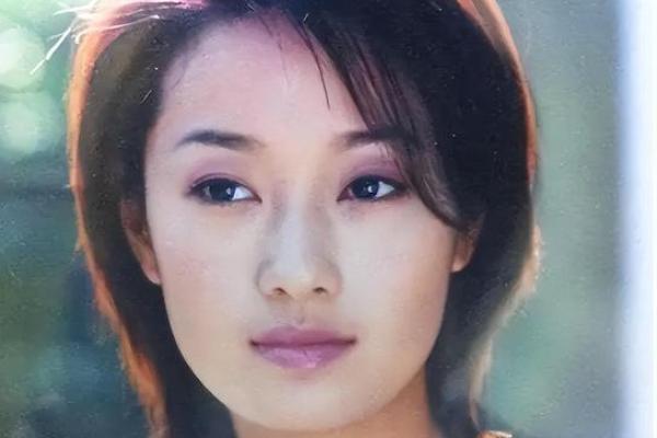 马伊琍命理解析：揭示她的性格与命运轨迹