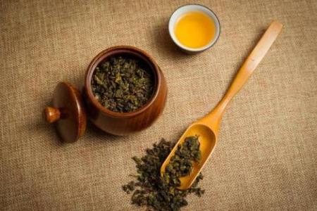 品茶与风水：调和家居气场的独特方法