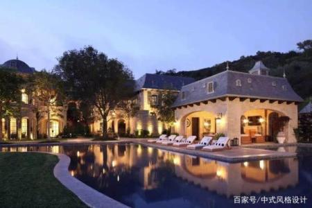 风水大师亲授：揭秘明星豪宅背后的神秘布局，你的家居也能转运
