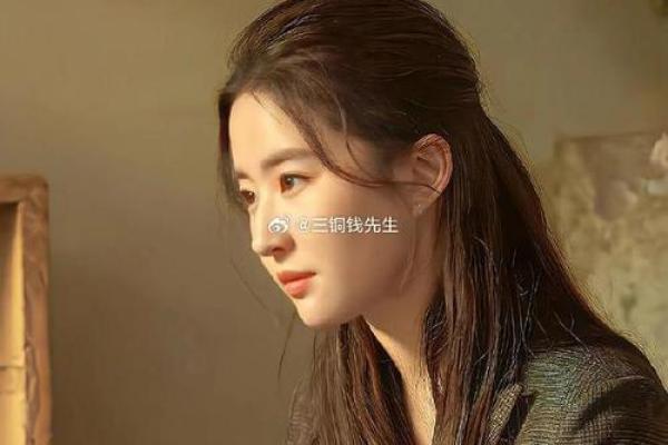 刘亦菲八字中的五行玄机，预示着什么未来