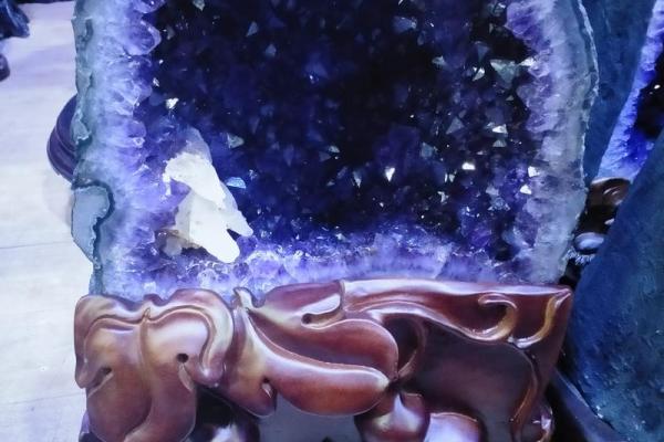 为什么五行属木的水晶是你的风水宝物？