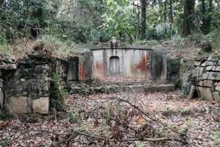 广东十大神秘山坟风水秘境：揭秘古人的智慧宝藏