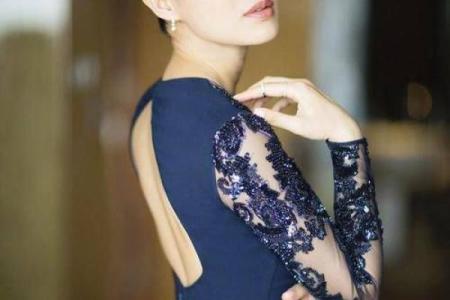 天蝎座胡杏儿：魅力四射，揭秘女神的星座秘密