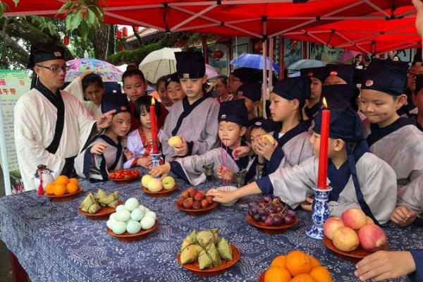 七七节民俗大揭秘：传承千年的神秘庆典，不容错过的节日盛宴