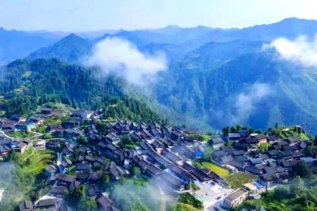回乡情浓，民族盛宴：揭秘回族传统节日风俗魅力