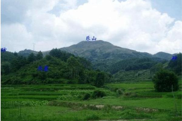寻龙点穴，揭秘风水秘境：高清寻龙图片大赏，风水爱好者必看