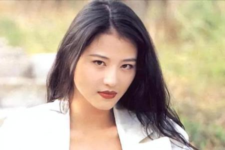 揭秘面相恶毒女人：这些特征让你一眼识破