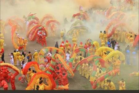 揭秘十一月的国际节日：传统风俗背后的文化魅力