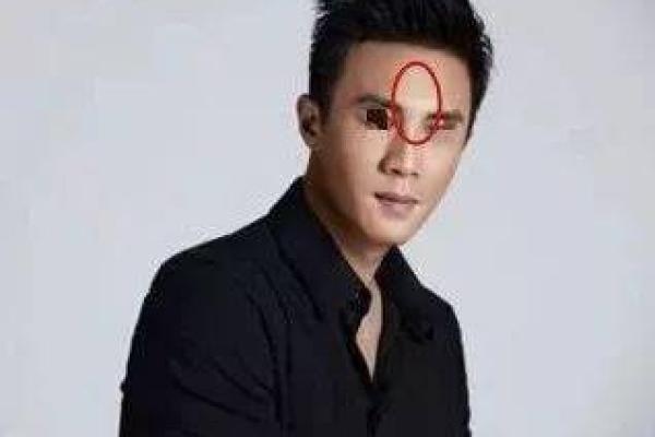 揭秘面相中透露出的富贵命格，你具备哪几种？