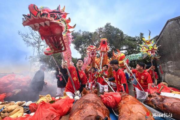 三月份民俗盛宴：揭秘传统节日背后的故事与习俗