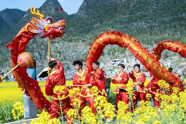 2020年春节民俗盛宴：传承与创新共舞