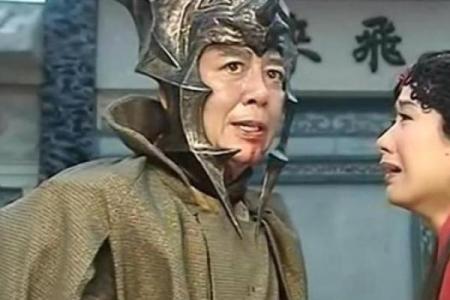 布衣神相耳朵长痣，灵验绝技震惊江湖